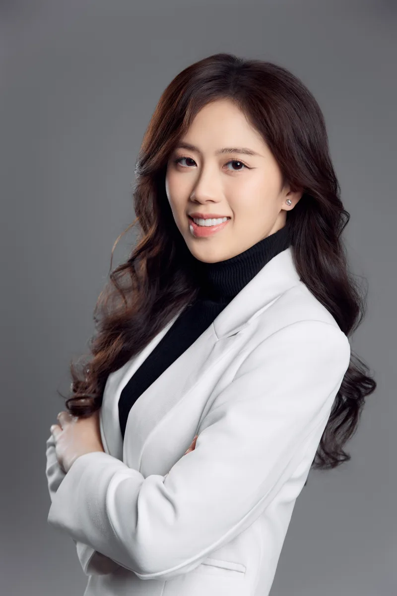 Dr Alice Nguyen Dr. Alice Nguyen at Gresham Advanced Dentistry