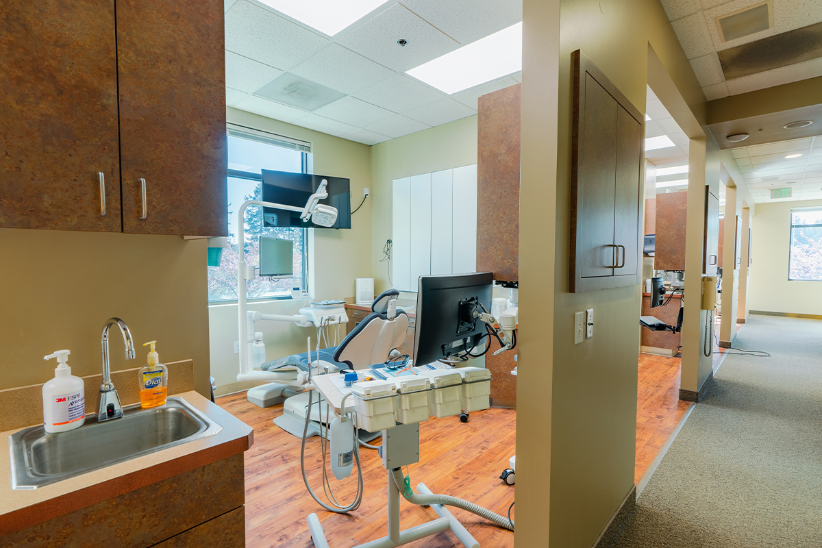 Gresham Advanced Dentistry – Office Tour 4 Sterile, well-equipped operatory at Gresham Advanced Dentistry in Gresham, OR